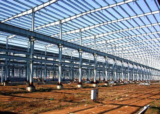 Construction de bâtiments portaile d'usine de structure de cadre de bâtiments en acier prêts à l'emploi