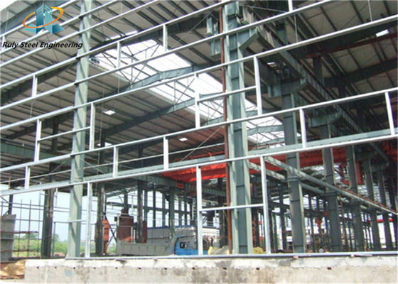 Construction de bâtiments industriels d'usines Fabrication préfabriquée de cadres en acier et de structures en acier Entrepôt/atelier