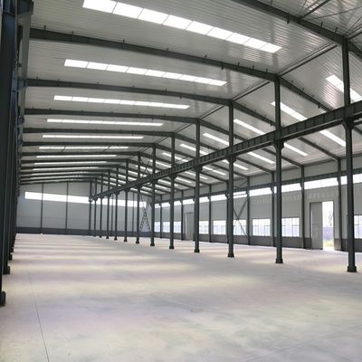 Halle de badminton en structure d'acier préfabriquée Q235B Q355B Matériau