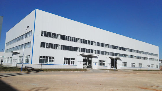 Chine Structure préfabriquée industrielle entrepôt Construction personnalisée de haute qualité pour le stockage
