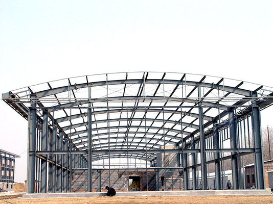 Construction de bâtiments industriels préfabriqués en acier léger