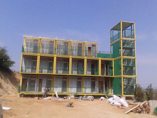 Maison en conteneurs préfabriqués galvanisés avec panneaux en laine de verre