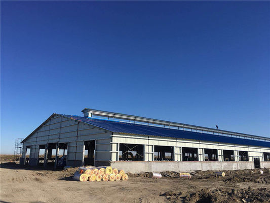 Chine Structure préfabriquée industrielle entrepôt Construction personnalisée de haute qualité pour le stockage