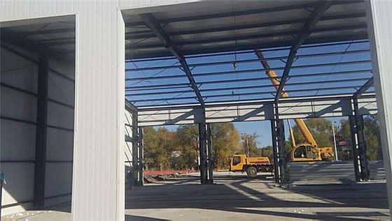 Atelier de réparation de structures en acier préfabriquées