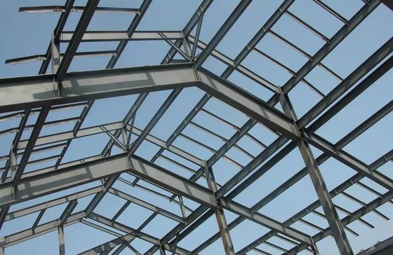 Conception d'une maison préfabriquée en acier