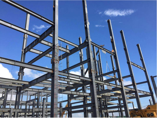 Construire rapidement un hangar métallique préfabriqué