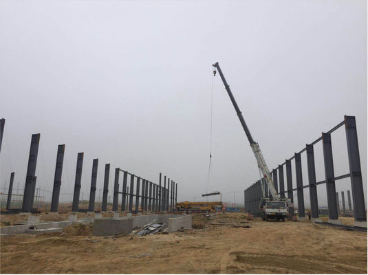 Construire rapidement un hangar métallique préfabriqué
