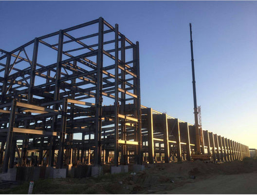 Structure en acier galvanisé/peint bâtiment d'entrepôt préfabriqué atelier de construction de charpente en acier