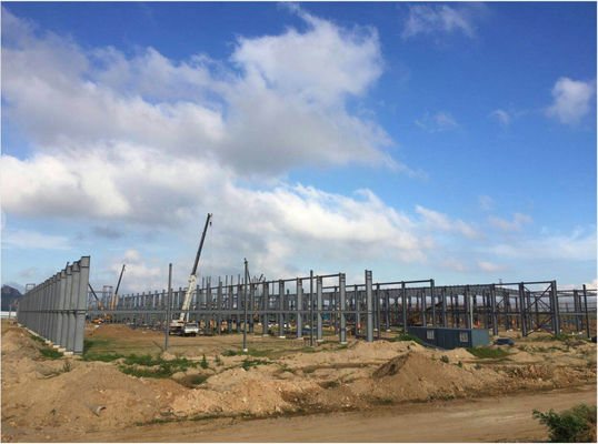 Envergure simple ou multi d'entrepôt préfabriqué de structure métallique de structure forte de cadre