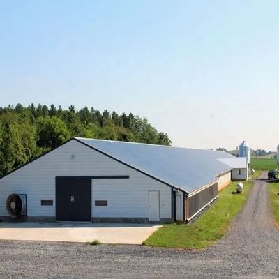 Fabrication préfabriquée de structures en acier à étage unique pour les entrepôts