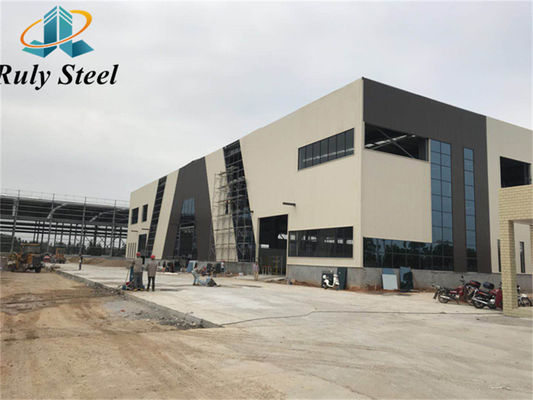 Longue durée de vie, facile à installer, structure en acier préfabriquée entrepôt