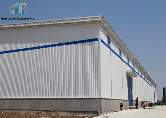 Atelier de construction en acier préfabriqué
