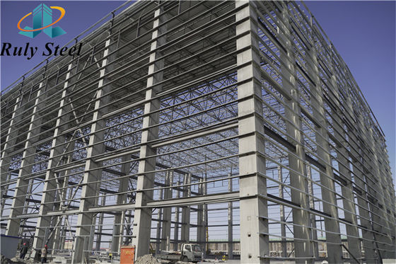 Fabrication de structures en acier préfabriquées à plusieurs étages pour bâtiments résidentiels / bureaux / hôtels