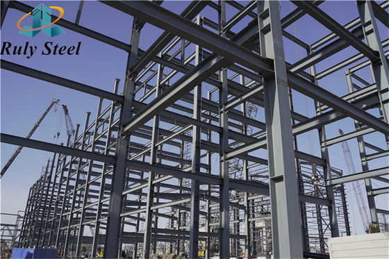Fabrication de structures en acier préfabriquées à plusieurs étages pour bâtiments résidentiels / bureaux / hôtels