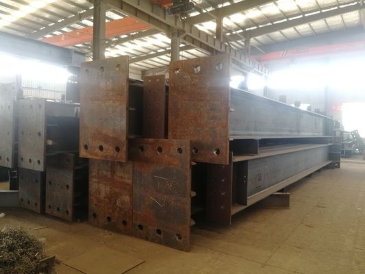 Poutres et colonnes préfabriquées en acier de structure ASTM A36 Q235B Q355B