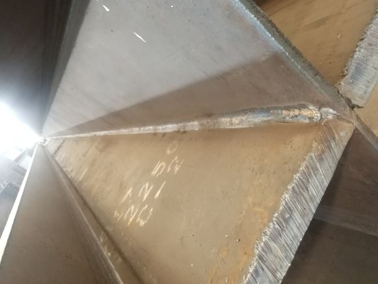 Poutres et colonnes préfabriquées en acier de structure ASTM A36 Q235B Q355B