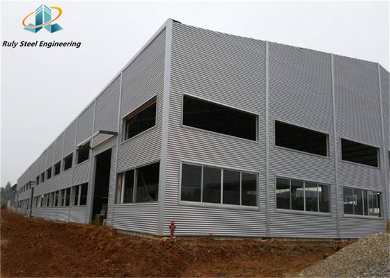 Structure en acier préfabriquée Fabrication de bâtiments entrepôt atelier à plusieurs étages matériaux de construction à grande portée