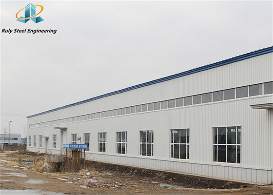Fabrication d'équipements de construction en acier préfabriqués