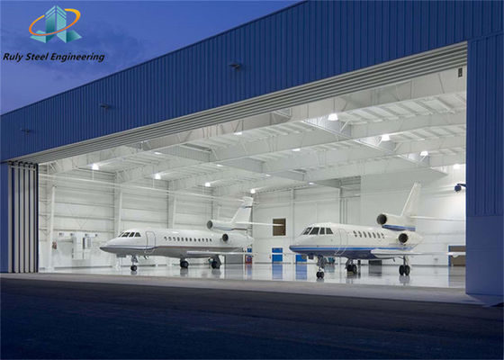 Hangar pour le stockage et l'entretien des avions