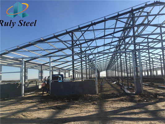Construction de structures en acier sur mesure Acier à section H préfabriqué