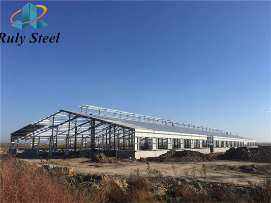 Chine usine de bâtiments de structure en acier prix des maisons préfabriquées grenier de métal garage magasin entrepôt atelier d'acier