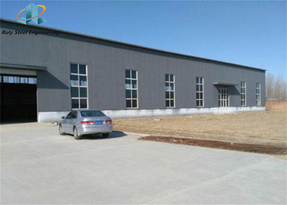 Atelier de construction de structures en acier préfabriqué