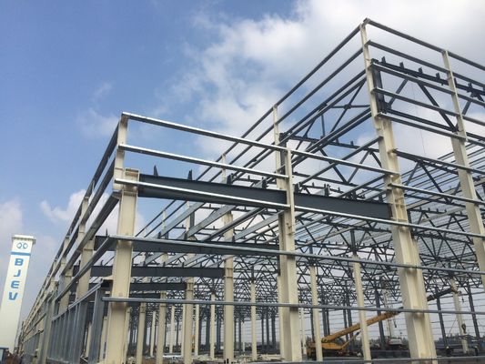 Atelier de construction de structures en acier préfabriqué
