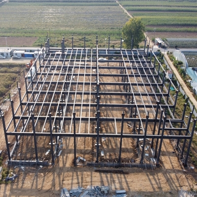 Entrepôt préfabriqué en acier, structure en H, section Q355, connexion boulonnée