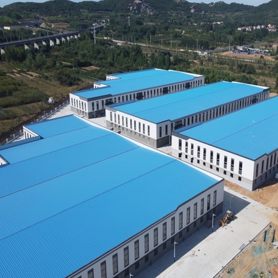 Entrepôt préfabriqué avec structure en acier galvanisé de 1,8 mm