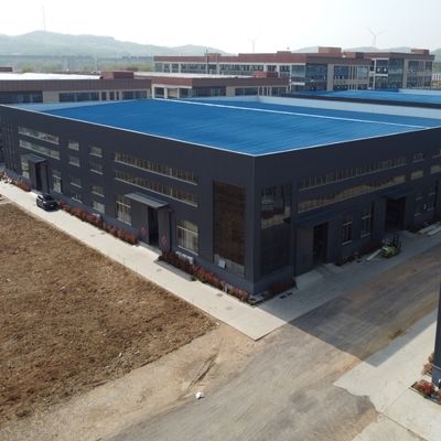 Construction préfabriquée de bâtiments d'entrepôt de structure en acier sur mesure