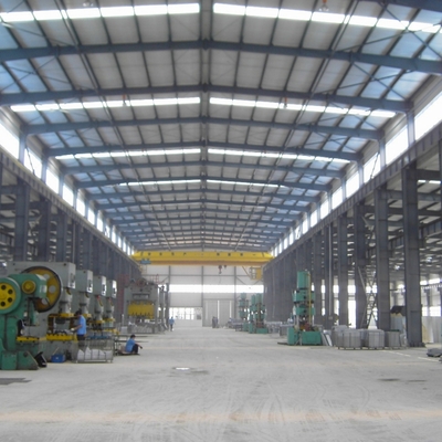 Bâtiment en structure métallique préfabriquée sur mesure avec certifications CE ISO SGS