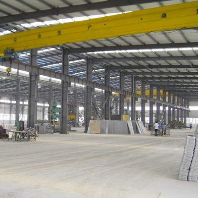 Bâtiment d'entrepôt en acier Q235 préfabriqué avec une durée de vie de 50 ans