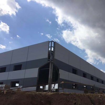 Bâtiment d'entrepôt en acier Q235 préfabriqué avec une durée de vie de 50 ans