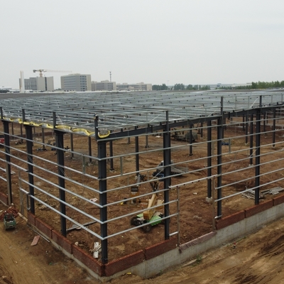 Q355B Plaque de revêtement en acier pour entrepôts industriels