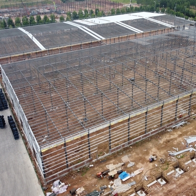 Entrepôt en acier préfabriqué avec cadre en acier léger