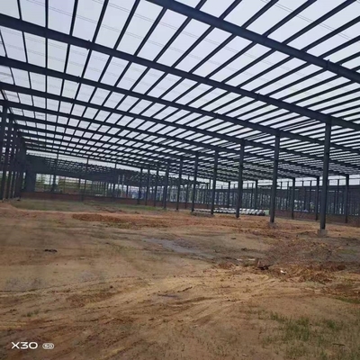 Édifices en acier préfabriqués de grande portée avec support de grue