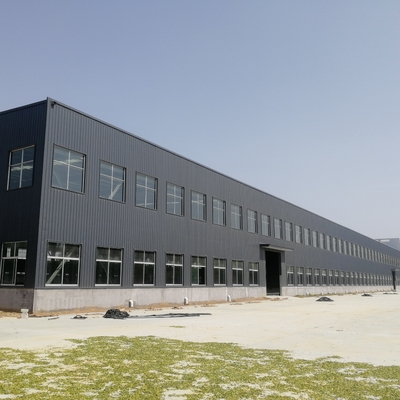Structure en acier galvanisé à chaud pour bâtiments industriels
