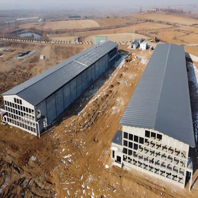 Maison préfabriquée en acier poulet coop bâtiments en acier ferme structure en acier poulet