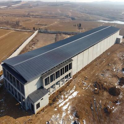 Maison préfabriquée en acier poulet coop bâtiments en acier ferme structure en acier poulet