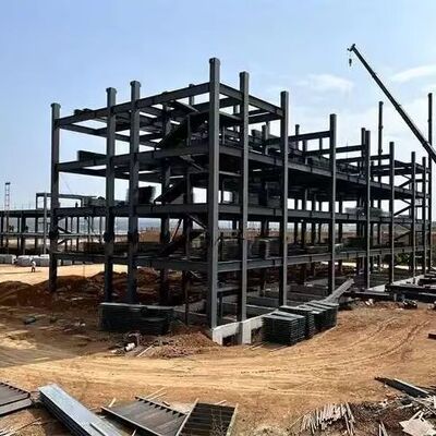 Bâtiment d'hôtel en acier préfabriqué peint pour les projets de villégiature