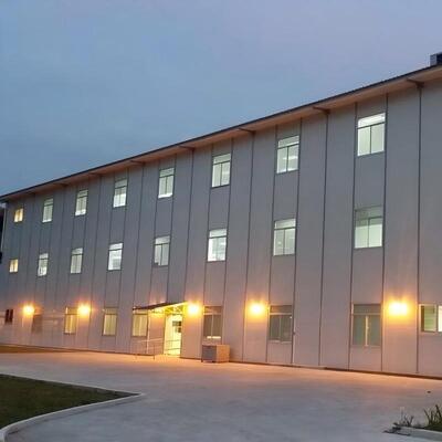 Bâtiment de bureaux en acier préfabriqué
