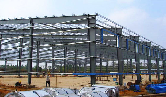 Entrepôt de structure en acier léger préfabriqué à tranche unique