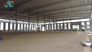 Atelier en acier préfabriqué